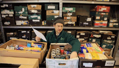 Bournes Moves support local food bank