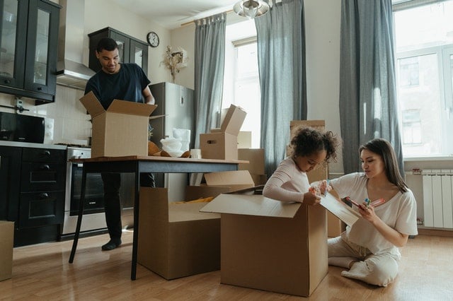 Tips for moving house with children